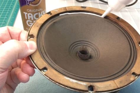 Steps to Fixing Blown Out Speakers